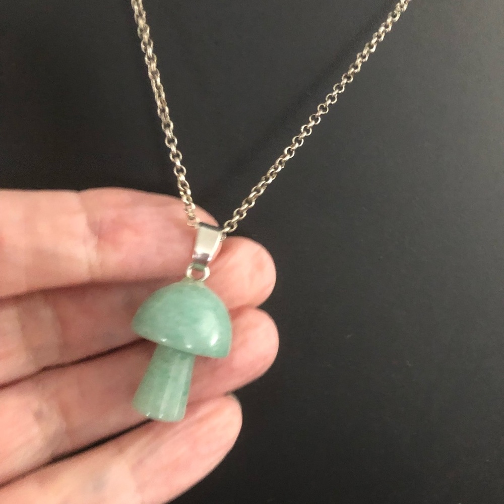 Aventurine Mushroom Necklace - Picture 4 of 6